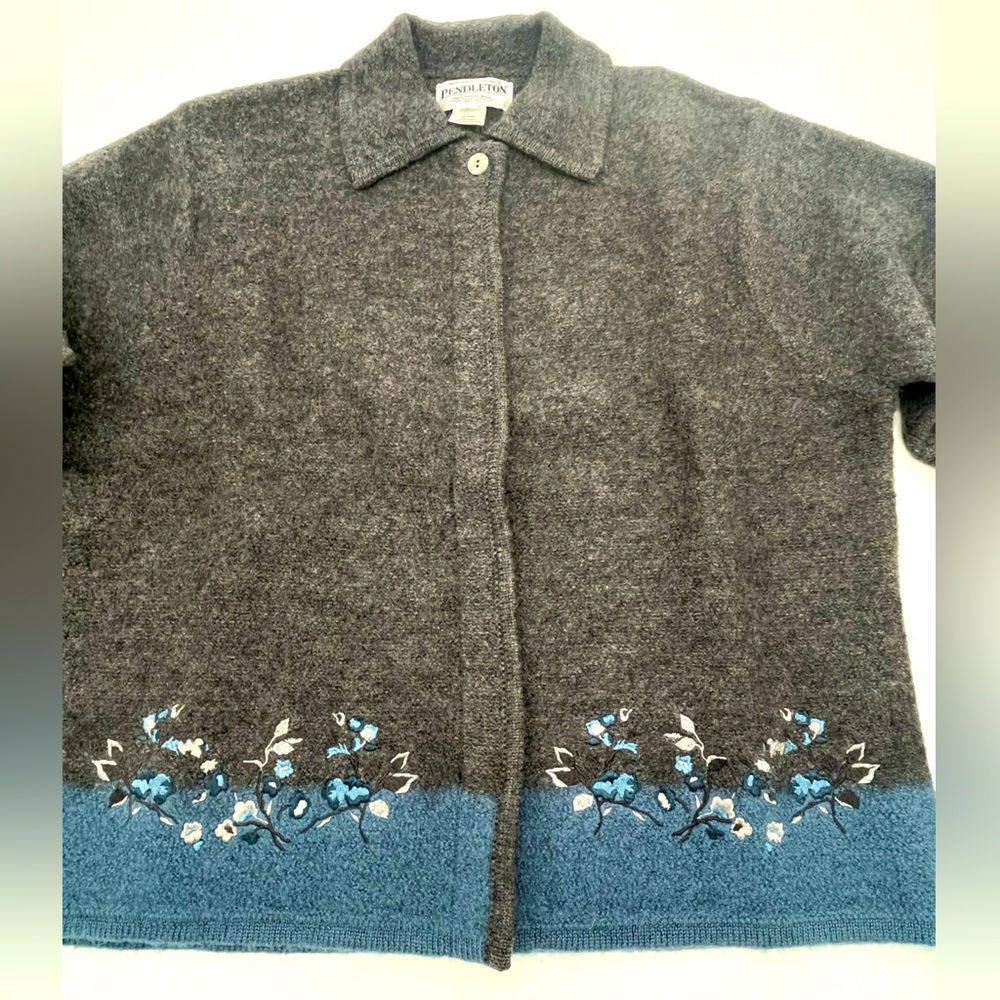 Pendleton Gray Wool Button Cardigan Blue Floral E… - image 1